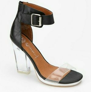 Jeffrey Campbell Soiree Black Lucite Heels 7.5